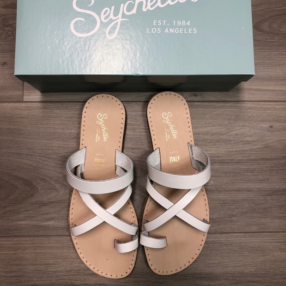 NIB Seychelles So Precious White Leather Sandals
